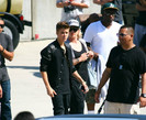 justin-bieber-films-boyfriend-01