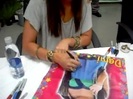 Meeting the Jonas Brothers and Demi Lovato at Walmart 2329