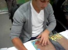 Meeting the Jonas Brothers and Demi Lovato at Walmart 1855