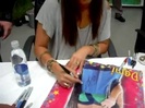 Meeting the Jonas Brothers and Demi Lovato at Walmart 2385
