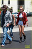 miley-cyrus-patys-lunch-03