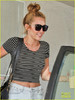 miley-cyrus-striped-shirt-02