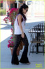 vanessa-hudgens-sun-cafe-with-austin-butler-04