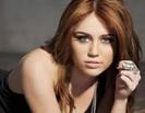 Miley Cyrus Carl
