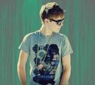 Elena nu vine la party asa ca poty sa taci ?:@