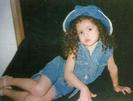 selena-gomez-childhood-pictures_20_2813_29_large