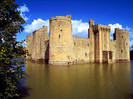 Bodiam Castle and Moat, Eas
