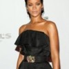 Rihanna_1231372419_3