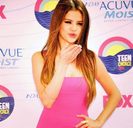 ~aterizez in spatele tau:))#J..Hey Nina*hug*