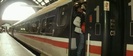 si o ia pe Criss in tren la timp ;o3.