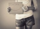 *intra in casa Miz cu aia 2 :)) *