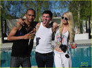 zac-efron-tiffany-thornton-baby-shower-05