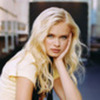 sara-paxton-767145l-thumbnail_gallery