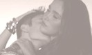 R: ahhh!!! DREW!!:(( nuuu!! D: LASA ..shh....[vrand sa`i dea chiloti jos..]