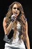 FileMiley_Cyrus_-_Wonder_World_Tour_5_cropped