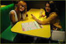 bella-thorne-zendaya-blue-peter-02