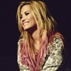 wow...pai ...cred k isi lipeste paru cu super-glue =]]]