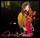 [Isi privea fratele in lacrimi] - O sa fie bine. O sa rezolvam noi cumva asta. [il imbratiseaza]