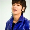 ~ Hey girls.:)ok Hyuna..dar abia am venit..:))
