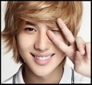 x. *nu-i nimic ;)*umm,stii cumva unde e Sulli?n-am vazut-o azi deloc :-?