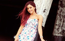 Ariana Grandee (265)