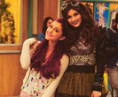 Ariana Grandee (53)