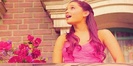 Ariana Grandee (200)