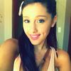 Ariana Grandee (43)