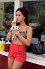 Ariana Grandee (63)