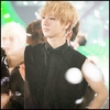 [ intra in casa ]...In sfarsit...:d.[ se pune langa Hyuna ]