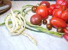 Tomate cu fasole la metru