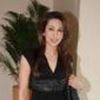 karishma-kapoor-550347l-thumbnail_gallery
