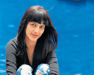 Shruti (276)
