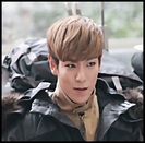 ..~.. Heii Hwa..[se uita la ceas] Pff,intarzie..:-w