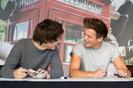 tumblr_mb8cwcSJVT1rac427o1_500