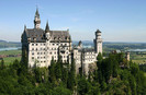 800px-Castle_Neuschwanstein