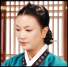 Si cand a fost randul doamnei Jung...ei bine, intendenta Han, nu a lasat`o sa zica cele 5 pasaje...