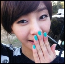 Mda...normal ca trebuie sa te duci sus...doar e Hyuna acolo :)) Stai linistita...fac eu cumva :>