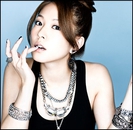 Nu am idee ce e cu tine...:-s Tu ar trebui sa stii mai bine [se pune pe iarba] :))