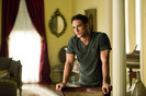 ;→ bantuie careva pe aiky sau sunth alone;_??