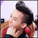 •. aha..:)) si..ce mai e nou? :))