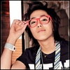>> [coborand in fuga] Am gasit.:>..gata, bye girls...[pleaca]