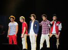 exclusive-camryn-one-direction-mohegan-sun-concert