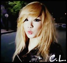 x. eu..am ascultat la usa..:> shh..:)) poate ma aud..:-s :))