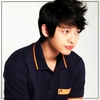 ;- |coboara| si mie Hara :)..|merge la Hya;o ia de mana;ii pune o bratara| Am plecat.. bye..|pleaca|
