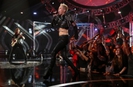 normal_158447286-singer-miley-cyrus-performs-onstage-during-gettyimages