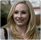 pentru ca te...*se opreste si se uita in jos*