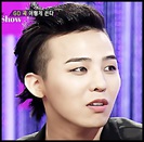 •. [coboara vorbind la tel] da..vin..8-|[se uita la ei] hello :| [pleaca]..