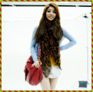 →Noapte buna, Craciun Fericit :D Ahh..:) . pleaca sus .