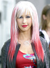 1353017496_9-christina-aguilera-560